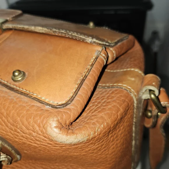 🦆Vintage Dooney & Bourke Doctor Bag Satchel British Tan Crossbody🦆 - Picture 2 of 11